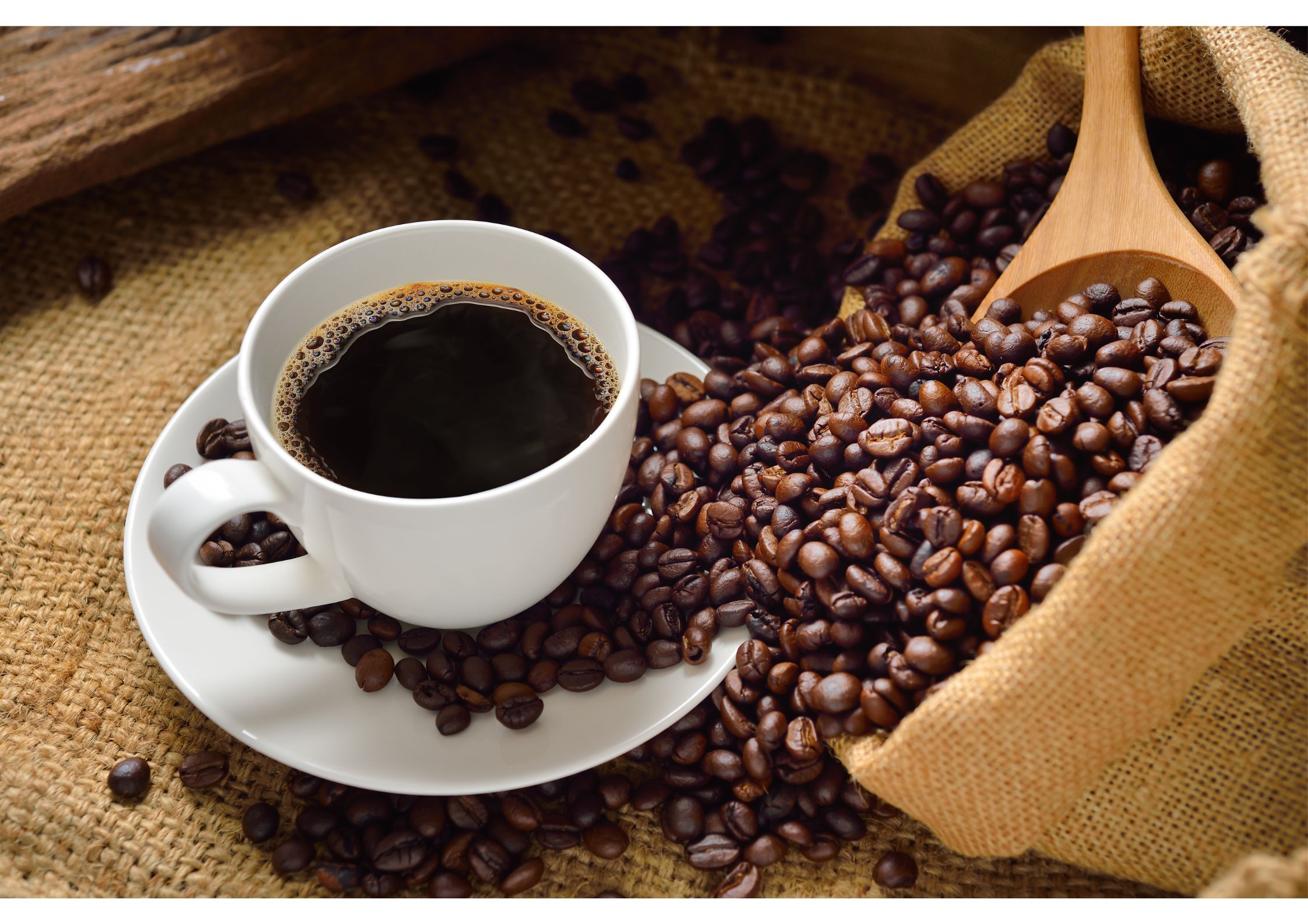 カフェインは筋トレ効果を高める?1日の摂取量と中毒症状を防ぐ飲み方、コーヒー豆知識!page-visual カフェインは筋トレ効果を高める?1日の摂取量と中毒症状を防ぐ飲み方、コーヒー豆知識!ビジュアル